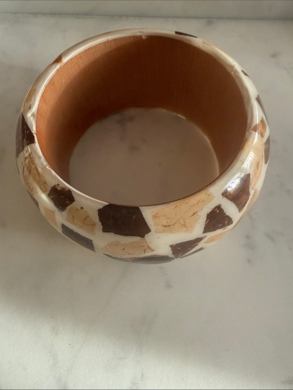 Chunky Mosaic Resin Bangle Bracelet in White, Brown & Tan